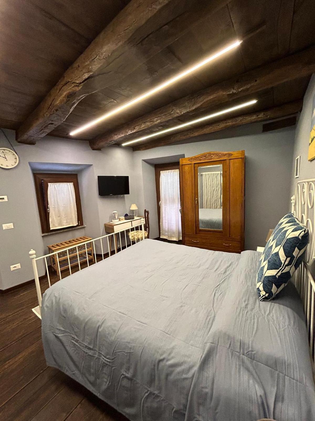 Bed and Breakfast L Arcolaio Сан-Маурицио-д'Опальо Экстерьер фото